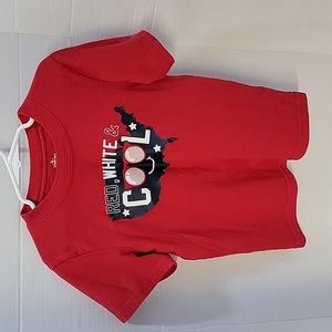 Boy's Red,White,cool. Tee-shirt size 5t